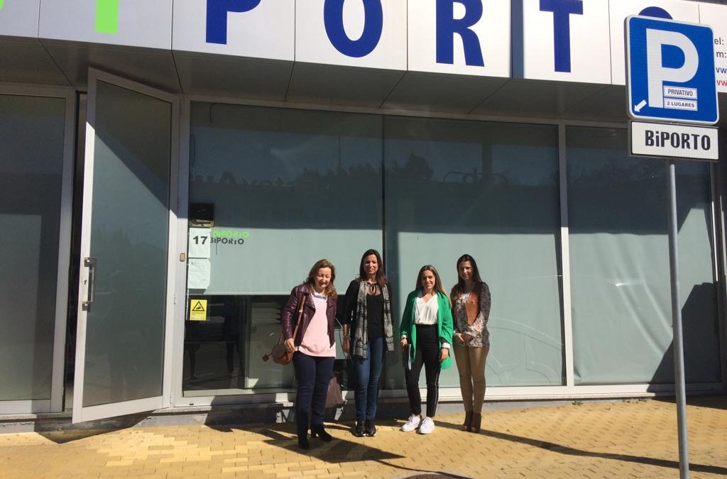 Nuestros alumnos de grado medio de Gestión Administrativa y de Planta Química se encuentran instalados en sus destinos europeos: Braga, Glasgow y Cork.