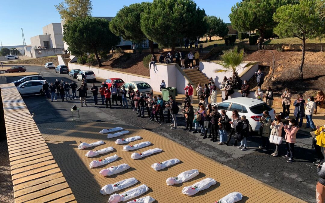 El CPIFP Profesor José Luis Graiño ha conmemorado el Día Internacional para la eliminación de la violencia contra la mujer
