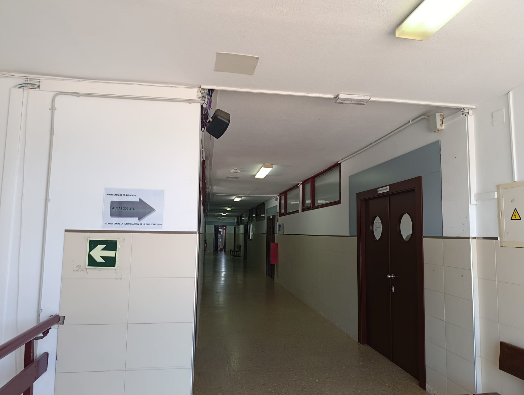 PASILLO EDIFICACIÓN